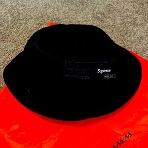 Supreme Bucket Hat